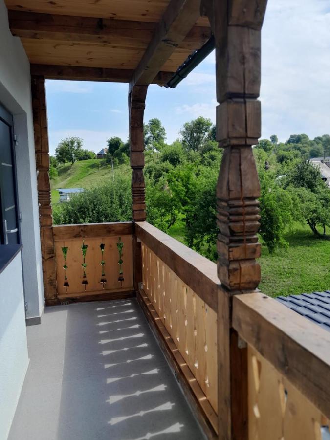 Casa De Langa Padure Hotel Máramarossziget Kültér fotó