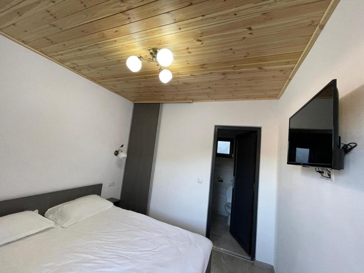 Casa De Langa Padure Hotel Máramarossziget Kültér fotó