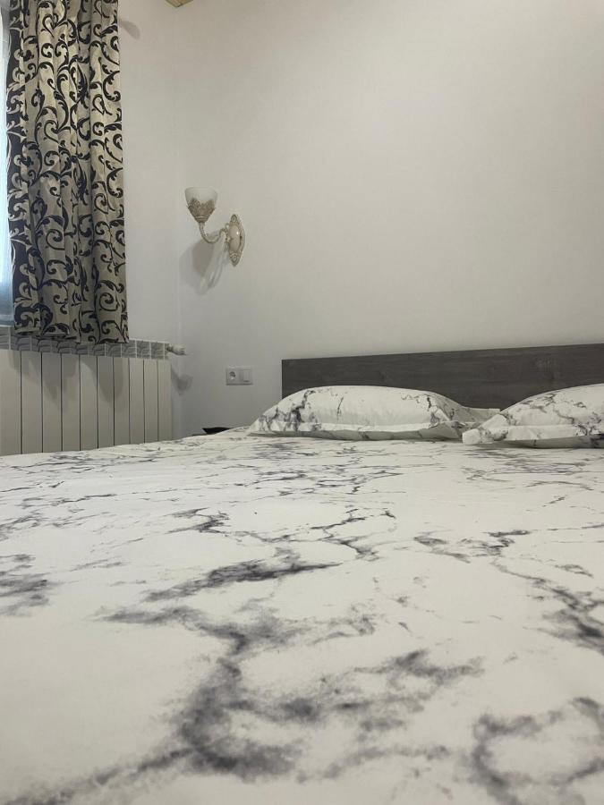 Casa De Langa Padure Hotel Máramarossziget Kültér fotó