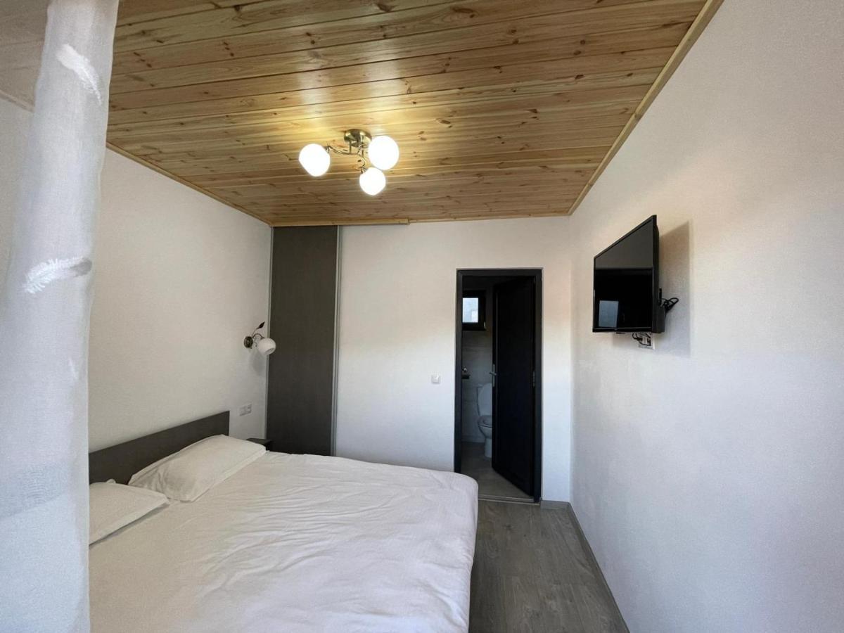 Casa De Langa Padure Hotel Máramarossziget Kültér fotó